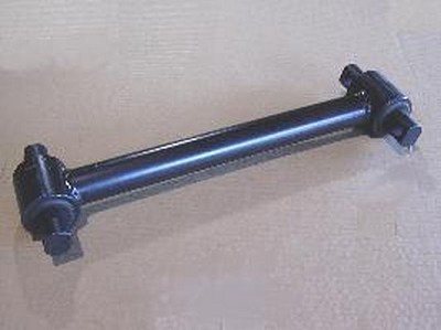 Torque Arm, 16-5/8" w/ Bushings - Freightliner 16-03053-000 