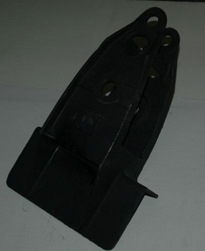HU7J - Center Flange Mount Hanger 