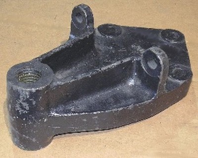 IH6P - Steer Axle Rear Hanger 