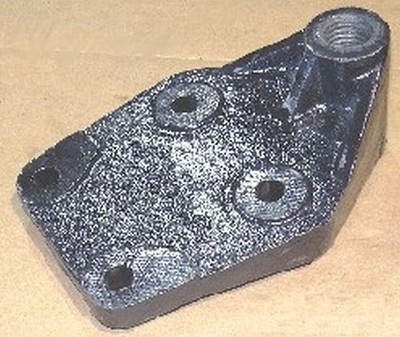 IH6R - Steer Axle Rear Hanger 