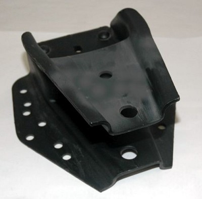 IH6V - Drive Axle Rear Hanger 