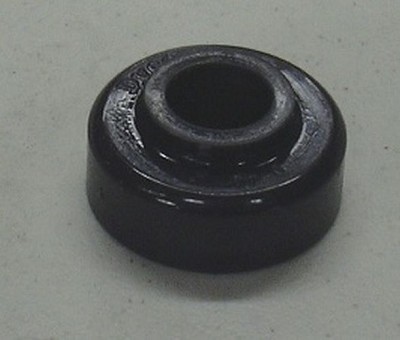 Polyurethane Radiator Support Bushing Replaces Navistar 785666C1 